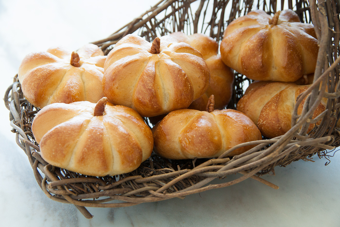 Pumpkin Shape Rolls